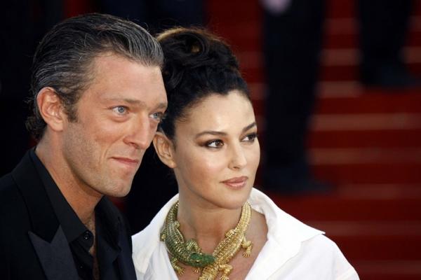 Evo kako izgleda cica Vensana Kasela koja je zamenila Moniku! Ko ne bi ostavio Beluči zbog nje? (FOTO)