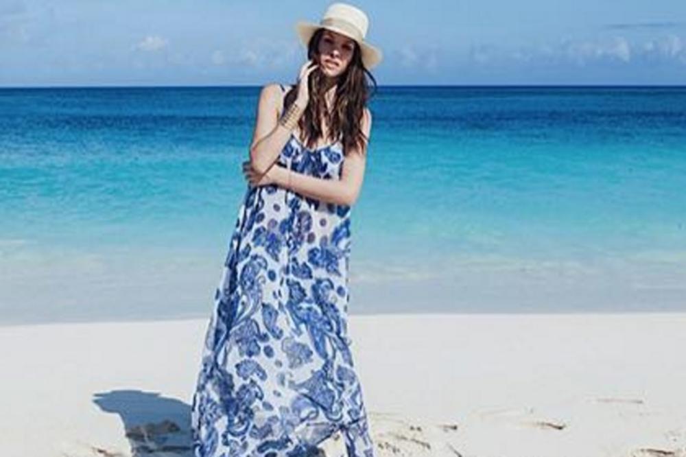 DRMA CELIM SVETOM, MUŽ JOJ JE OZBILJAN MAGNAT: Jedina srpkinja koja je POSTALA MOĆNICA OGROMNOG BOGATSTVA!