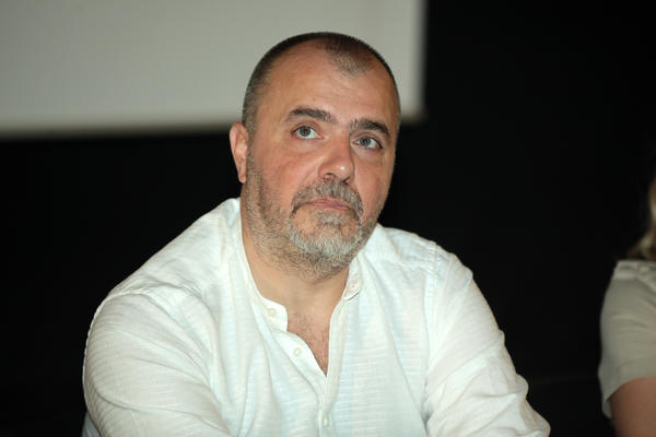 U TUNELU SU I NE BOJE SE PROMAJE?! TO NISU SRBI, TO SU STRANI PLAĆENICI! I Nikola Kojo podržao studente!