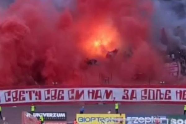 Šaka Delija na Marakani napravila svoj šou program sa bakljadama! (VIDEO)