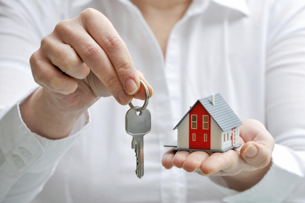 KOLIKI STAN MOŽETE DA KUPITE ZA 50.000 €? U jednom delu Bg-a za te pare živećete u mišijoj rupi, u drugom u dvorcu