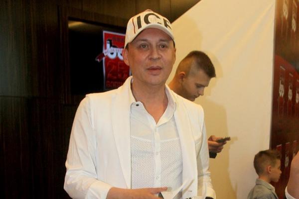 KARAMELU KAKVOG ZNATE ODMAH ZABORAVITE: On sada OVAKO IZGLEDA, transformaciju možemo nazvati PROMENA GODINE!