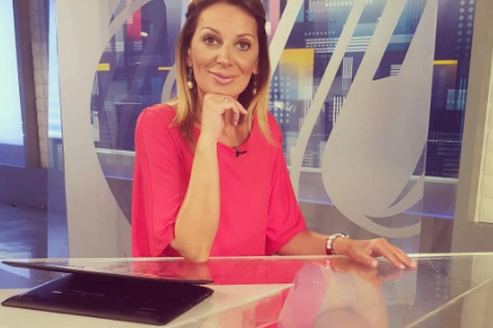 Voditeljka BG hronike prvi put pokazala dečka: Ima 2 metra i pored njega niko ne sme da mi priđe! (FOTO)