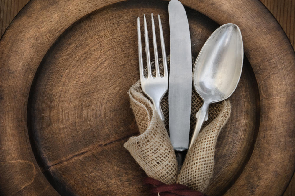 Ko nije imao ovakav pribor za jelo u kući - nije iz Srbije definitivno! (FOTO)