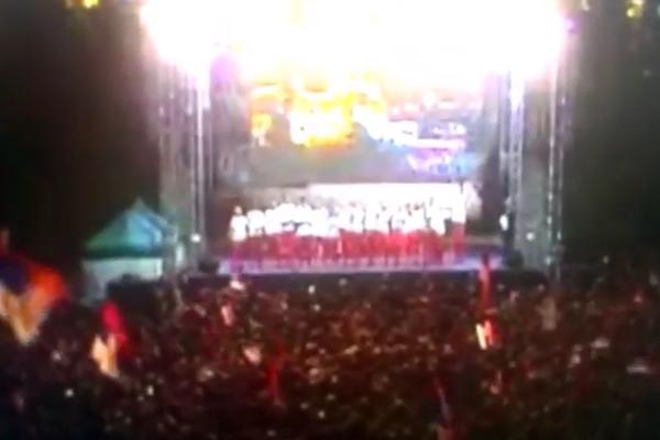 Srpske košarkašice opet bacile naciju u trans na dočeku ispred Skupštine! (VIDEO)