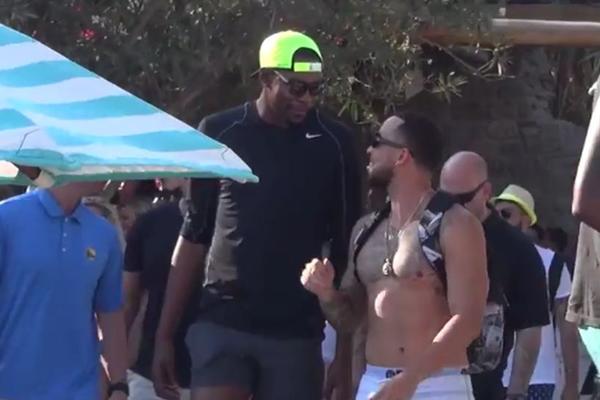 Drim tim slavi zlatnu medalju tamo gde letuje Čedomir Jovanović! (VIDEO)