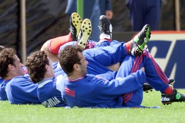 Legenda do legende: Možete li da pogodite koji je klub u pitanju? (FOTO)