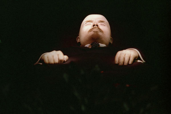 92 posle smrti Lenjin izgleda bolje nego kad je bio živ! Evo i zašto! (FOTO) (VIDEO)