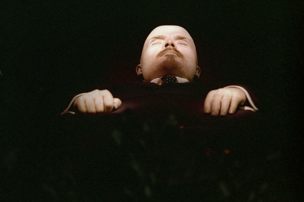 92 posle smrti Lenjin izgleda bolje nego kad je bio živ! Evo i zašto! (FOTO) (VIDEO)