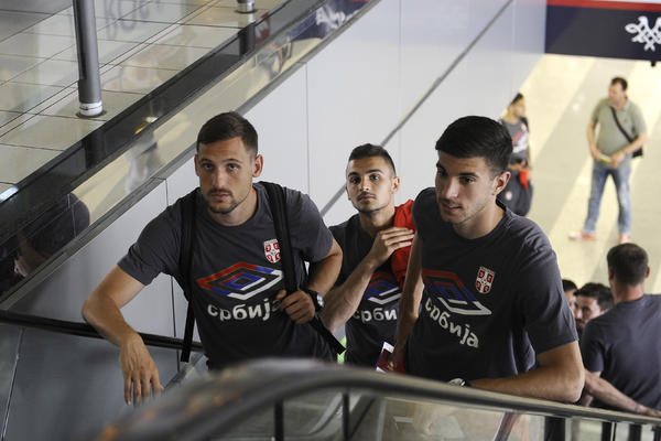 Nikola Stojiljković ima novi klub, a nije Partizan! (FOTO) (VIDEO)