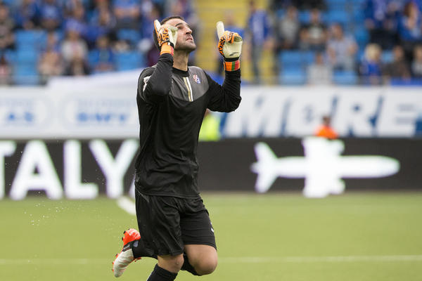 Posao karijere! Veteran prešao iz Dinama u Čelsi! (VIDEO)