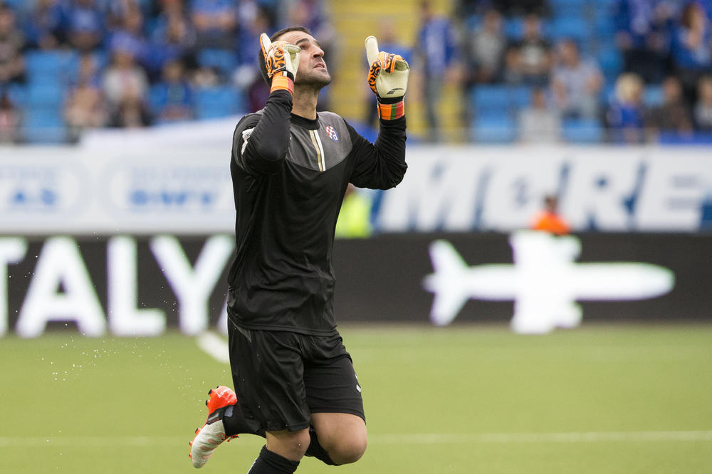 Posao karijere! Veteran prešao iz Dinama u Čelsi! (VIDEO)