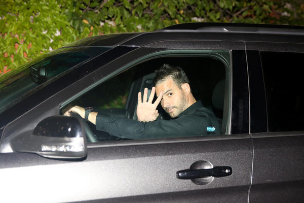 Gej je ok! Filip Živojinović i Teo se drže za ruke: Zorannah i fanovi ih ubili u pojam! (FOTO)