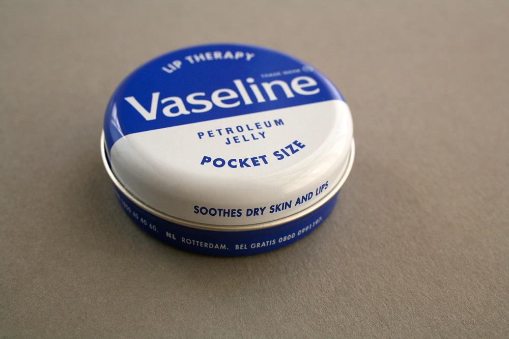 14 neverovatnih načina na koje može koristiti vazelin (FOTO) (GIF)