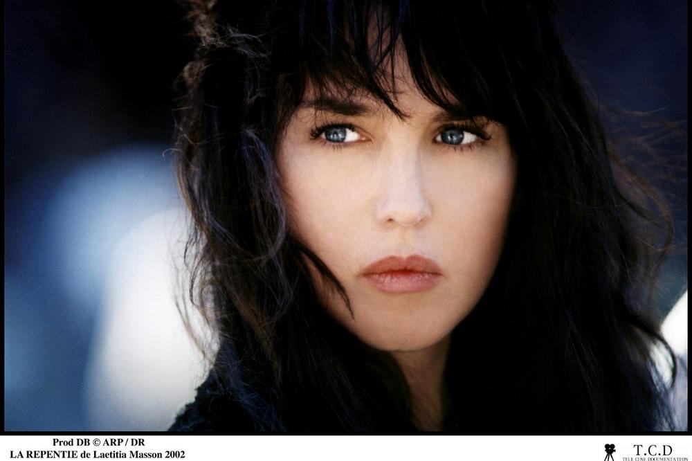 A nije Monika Beluči: Italijanska filmska zvezda kida kako izgleda uprkos godinama! (VIDEO)