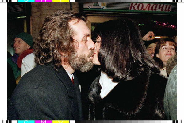 On stari, a ona sve mlađa: Danica Drašković izgleda kao bomba od 35 godina! Šta je to uradila sa sobom?