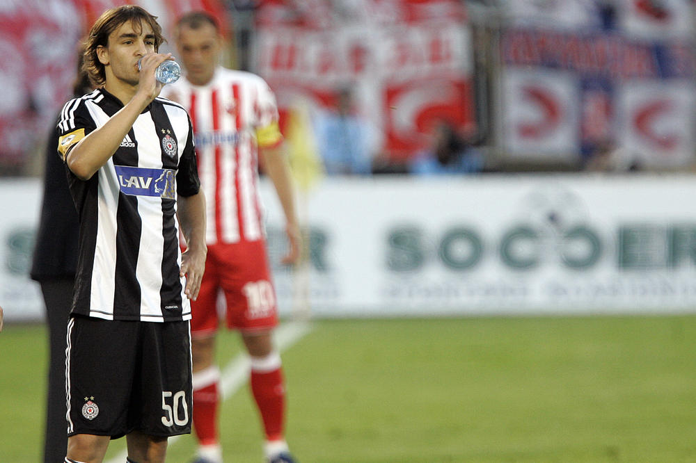 Bomba za kraj prelaznog roka: Lazar Marković opet oblači crno-beli dres! (VIDEO)