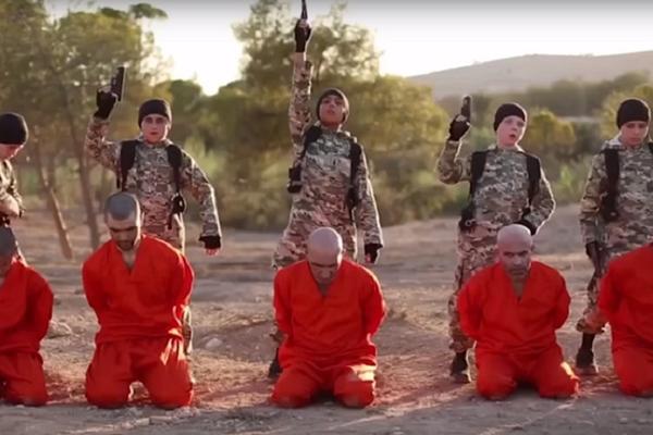 OTKRIVENO ZAŠTO SU TAOCI NA SNIMCIMA EGZEKUCIJE MIRNI: Bivši pripadnik ISIS otkrio je STRAŠNU ISTINU!