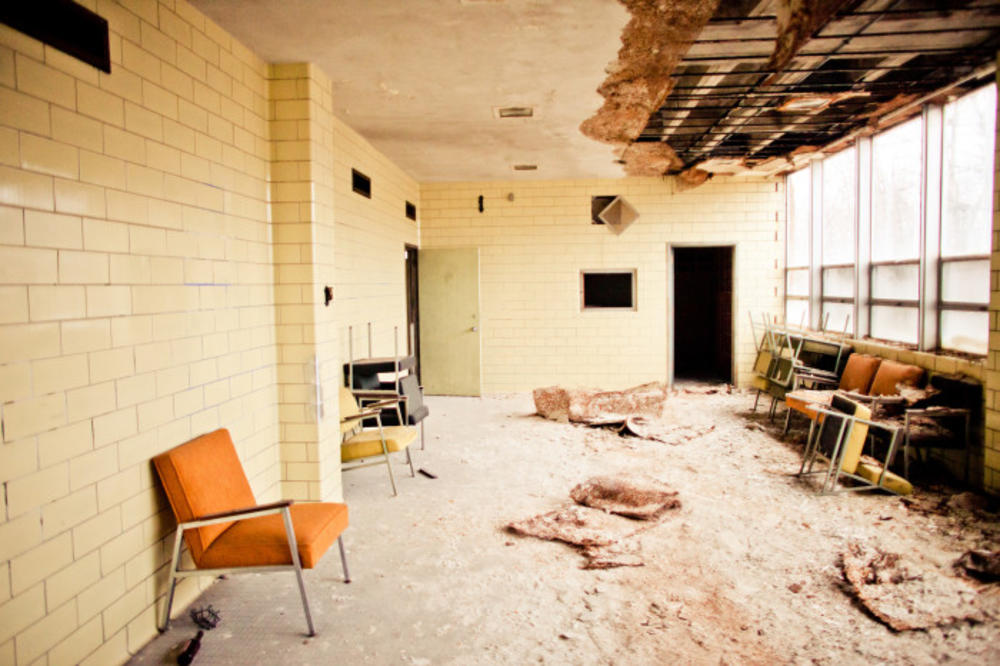 I Fredi Kruger bi se utronjao: Prizori napuštene ludnice uteruju strah u kosti! (FOTO)