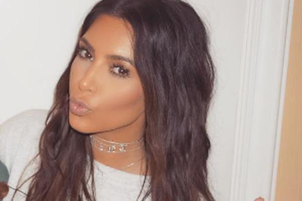 Gori internet! Slika Kim Kardašijan dobila 11.000 lajkova za 56 sekundi, a kad je vidite... (FOTO)