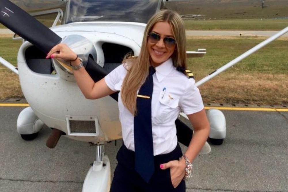 LEPOTICA KOJA SANJA BOING 747: Srpkinja je jedna od najlepših pilotkinja sveta (FOTO)