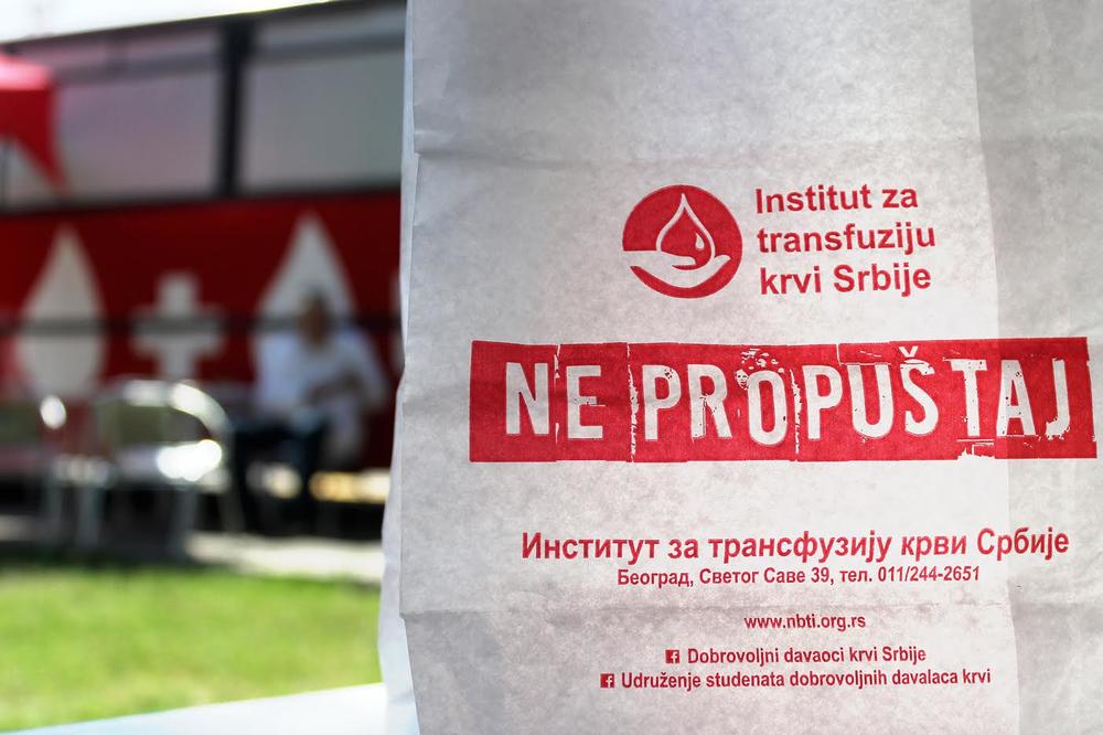 Dobrovoljno davanje krvi  