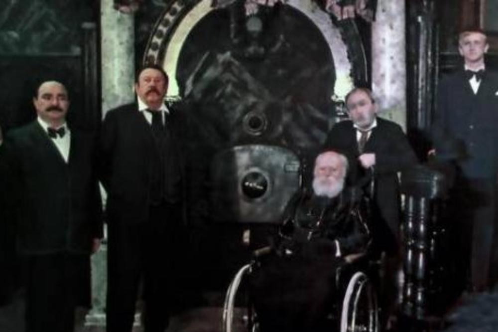 SVI VI ŠTO MAŠTATE O SREĆI... Ovu pesmu iz "Maratonaca" svi znate, pevao je NEM čovek koji je posle OSUĐEN NA SMRT!