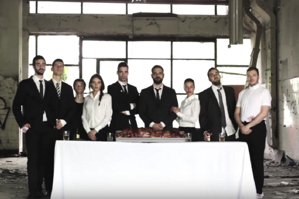 Psssst! Oprez, sumnjivo lice se vratilo: Hoće li se ovde ikada išta promeniti? (FOTO) (VIDEO)