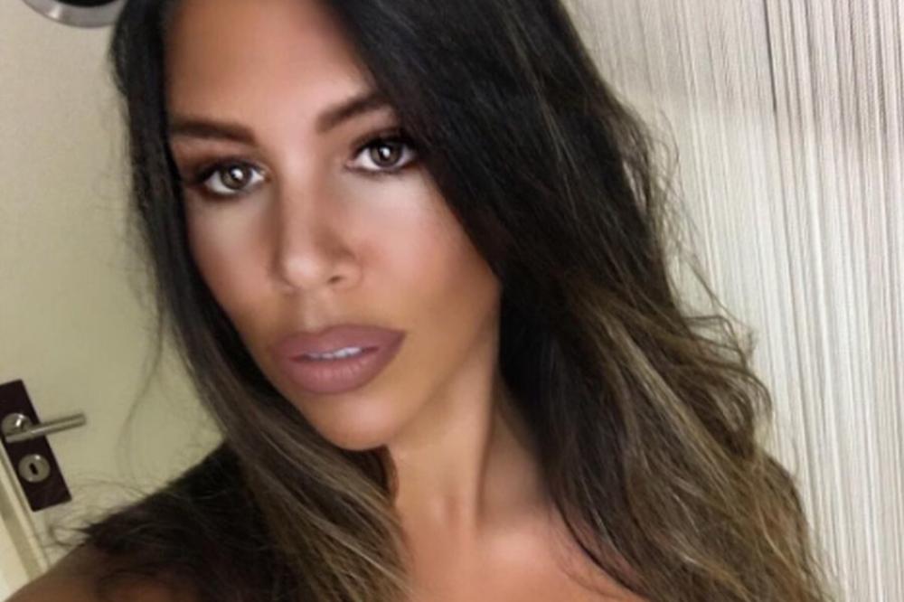 Sve pršti od luksuza! Kaja se pohvalila svojom kućom u Belgiji! (FOTO)