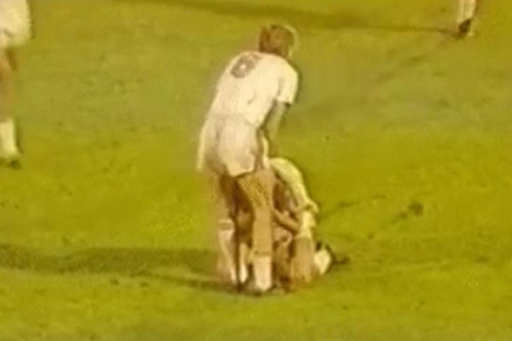 Gol u 90. minutu, klizanje na kolena i plakanje! U tom trenutku je reka suza potekla Humskom! (GIF)