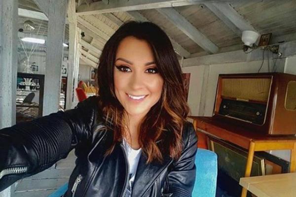 Šta ti to izlete, Dragana?! Sestra poznate glumice pokazala međunožje, muškarci u transu! (VIDEO) (FOTO)