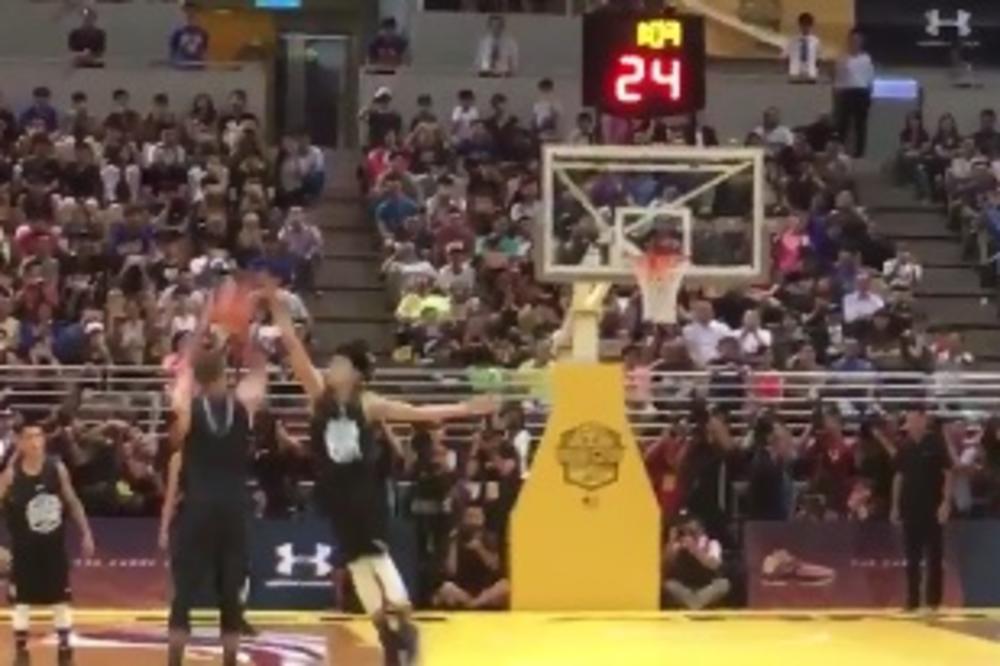 Zalepio ga! Klinac sa Filipina ponizio moćnog Stefa Karija! (VIDEO)