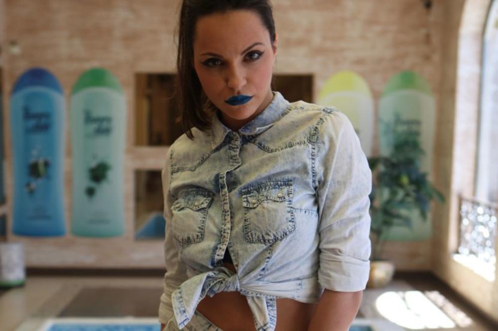 KO JE OTAC DETETA RUŽICE VELJKOVIĆ: Pričalo se da u pitanju FUDBALER TELEOPTIKA, ali istina je POTPUNO DRUGAČIJA