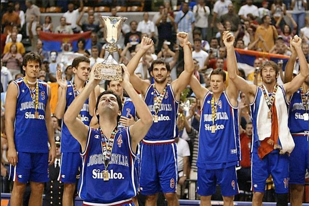 E, to su bombe: Kad vidite kakve cice šetaju naši stari basketaši  - zaboravićete na sve Anastasije i Stanije! (FOTO)