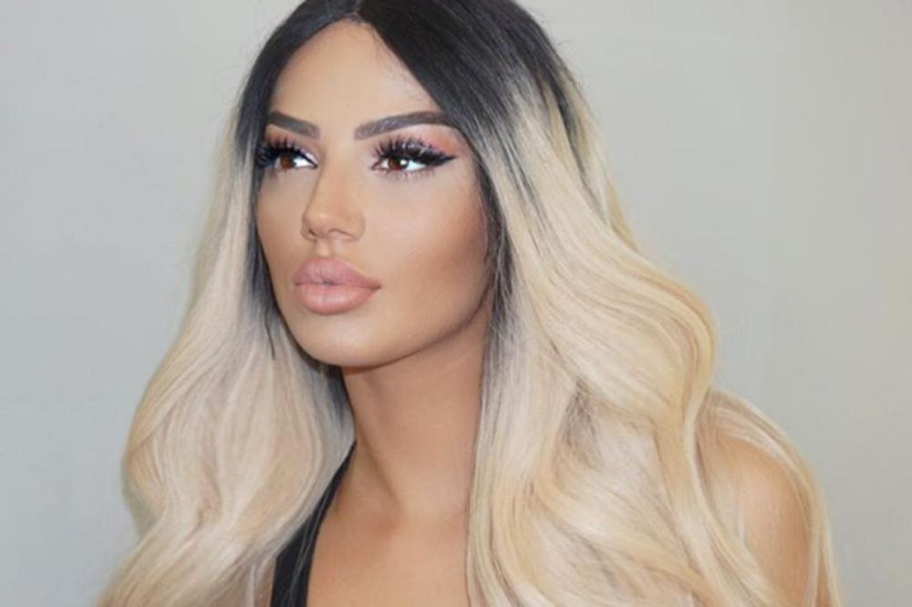 Da li je ovo najbolje dupe na Balkanu? Kada vidite guzu ove Albanke, zaboravićete na Staniju, Soraju i Helenu... (FOTO) (VIDEO)