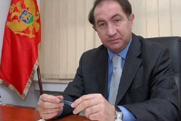 Preminuo bivši premijer SRJ, Dragiša Pešić