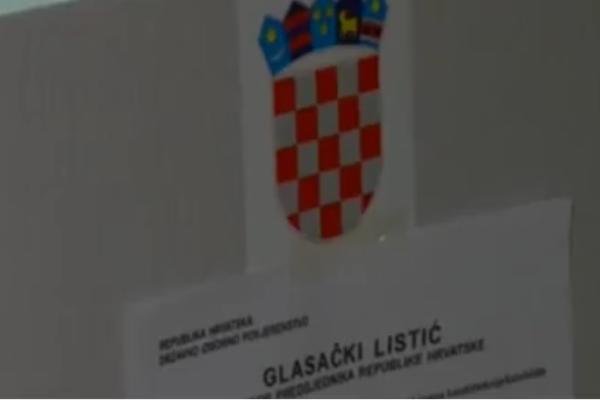 SKANDAL U RIJECI! Nagovarali građane za koga da glasaju, reagovala i policija