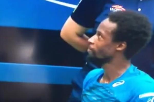 Nole je toliko isfrustrirao Monfisa da je Francuz terao publiku da mu zviždi?! (VIDEO)