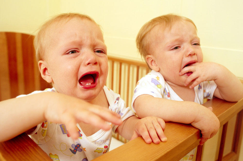 U 12.21 sve bebe u Beogradu su se probudile plačući! Ko je kriv za to?