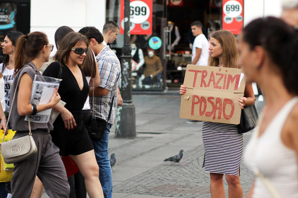 OVO SU NAJTRAŽENIJA ZANIMANJA U SRBIJI: Oglasi za posao PREPUNI, a zarade idu od minimalca pa do 8.000 EVRA MESEČNO