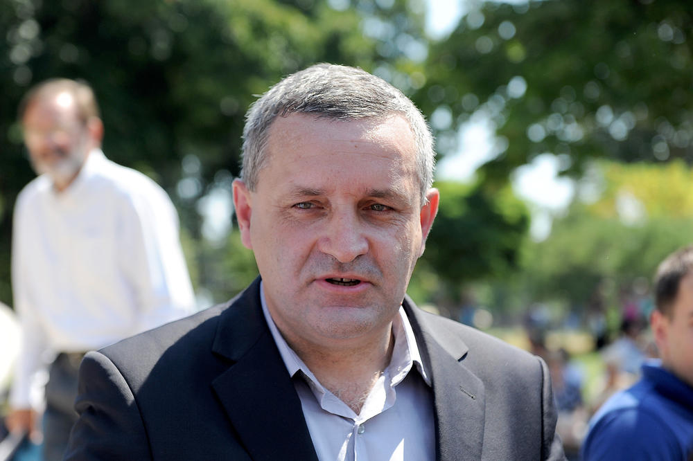 LINTA: Srbe kojima su srušene kuće u Hrvatskoj osloboditi poreza!