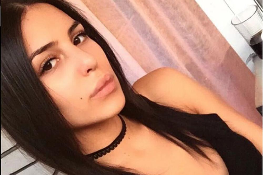 Dok je bila sa Terzićem ovo nije smela da radi: Anastasija se snimala, podigla nogu i zapalila Instagram (VIDEO)