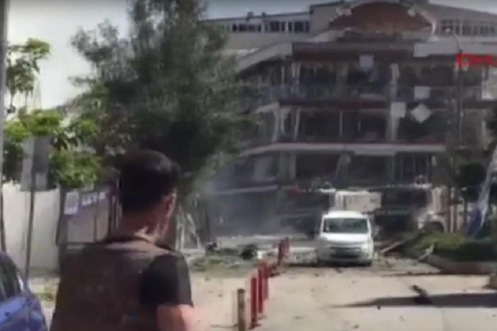 Velika eksplozija u Turskoj: 27 osoba povređeno, vatrogasci na terenu! (VIDEO)