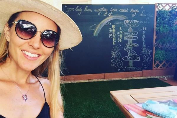 Sve u životu stekla sama i ne eksponira: Ovo je misteriozna sestra Jelene Đoković! (FOTO)