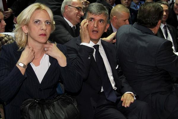 SVE, SVE, SAMO DA SE NE VRATI U CG: Marović traži od Srbije penziju i vozača!