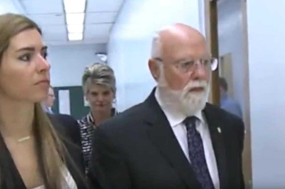 Doktor Štrc: Oplodio 50 žena sopstvenom spermom! (FOTO) (VIDEO)