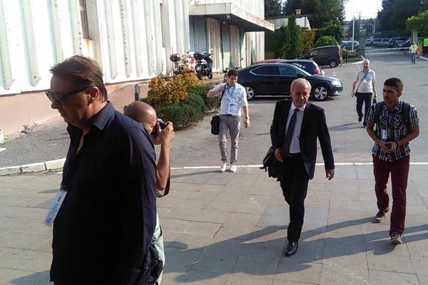 Bez promena u Partizanu: Opozicija nije došla, nedovoljno članova za kvorum, Skupština odložena! (FOTO) (VIDEO)