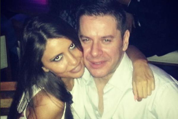 Vladova devojka objavila prvu fotku posle porođaja: Zar nije slatka, napravljena od ljubavi?