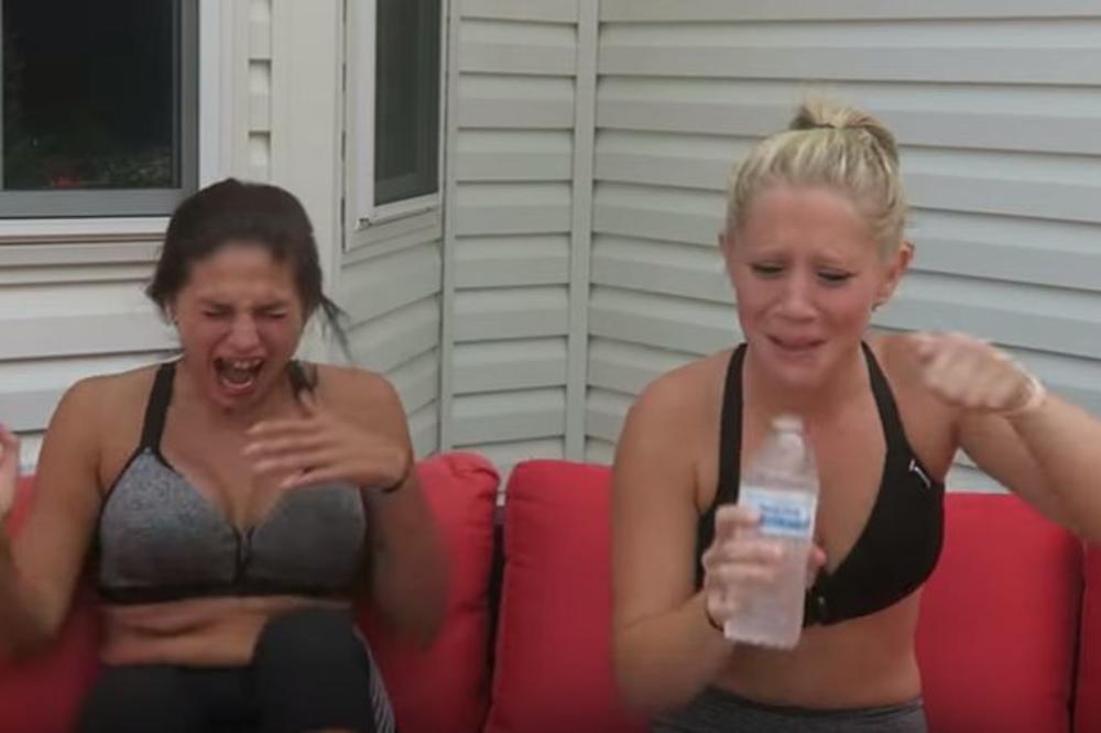 Želele su da probaju đavolju papričicu: Posle toga htele su da umru! Bukvalno! (VIDEO)