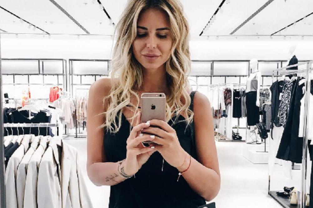 Listovi 3x deblji od butine: Zorannah se toliko izblamirala da više nikad neće pomisliti na fotošop!